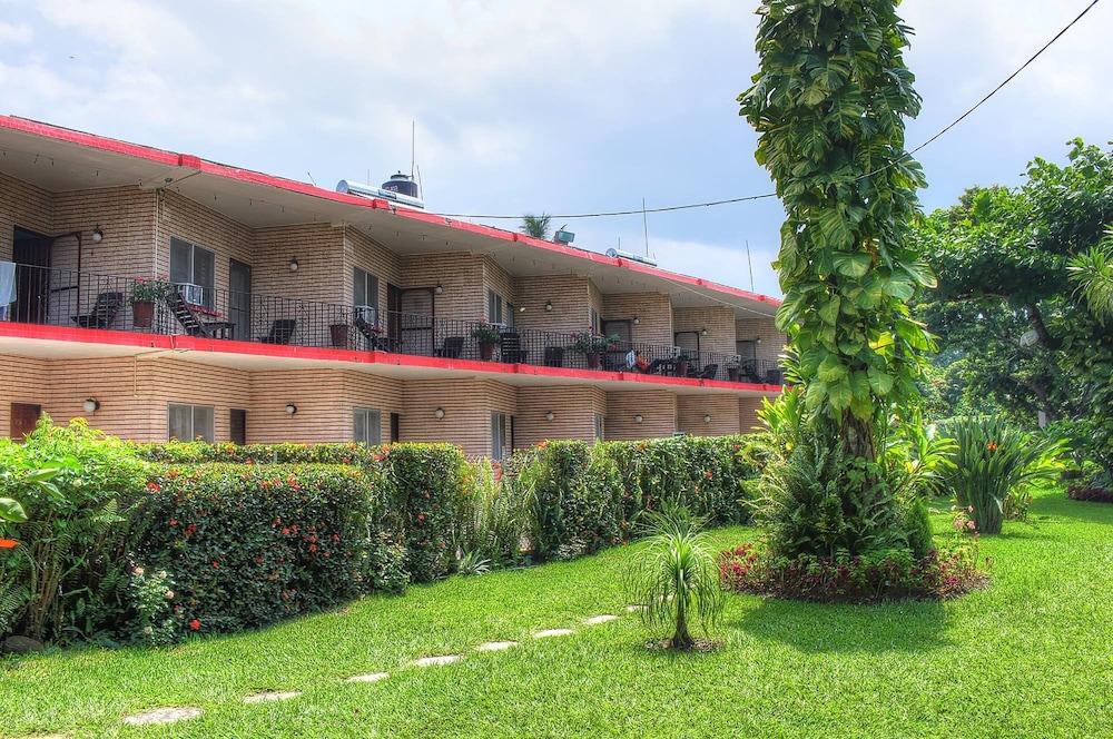 Hotel Posada Koniapan Catemaco Buitenkant foto