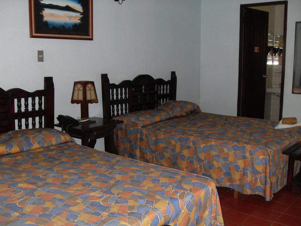 Hotel Posada Koniapan Catemaco Kamer foto
